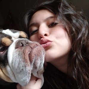 Meet your Posher, Karina